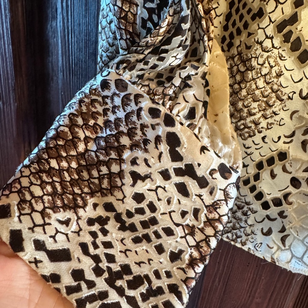 NWOT Elie Tahari Silk Burnout Python Blouse - Picture 8 of 8